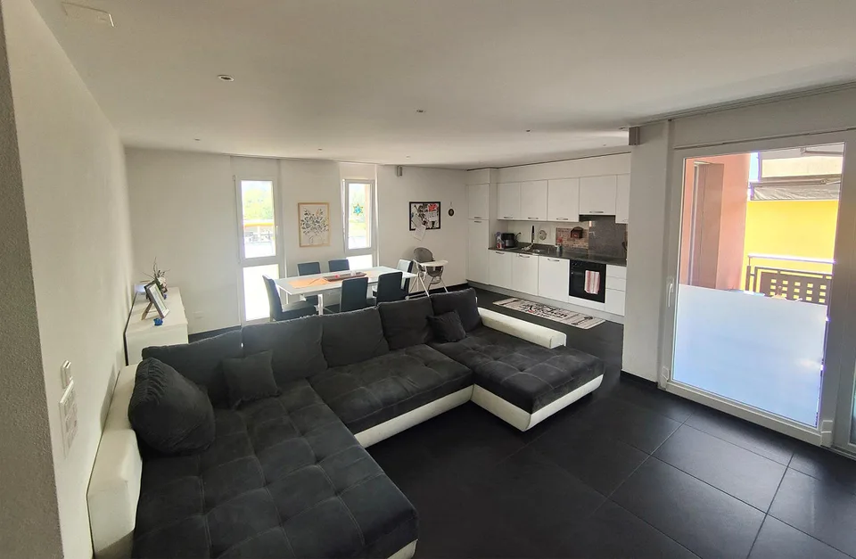 Appartement 4 ½ pièces, 2ème et dernier étage / Quartier résidentiel