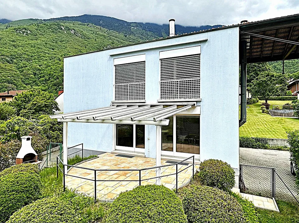 Einfamilienhaus in ruhiger Wohngegend in Claro