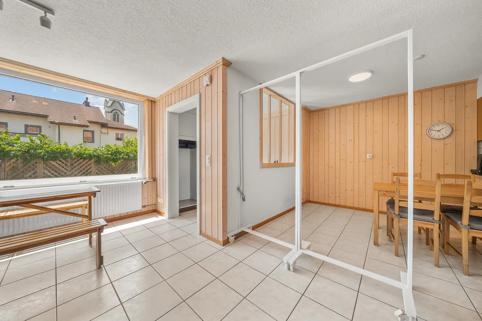 Dorfhaus mit 3 Wohnungen, Garten und Grundstückspotenzial – Foto 18 von 28
