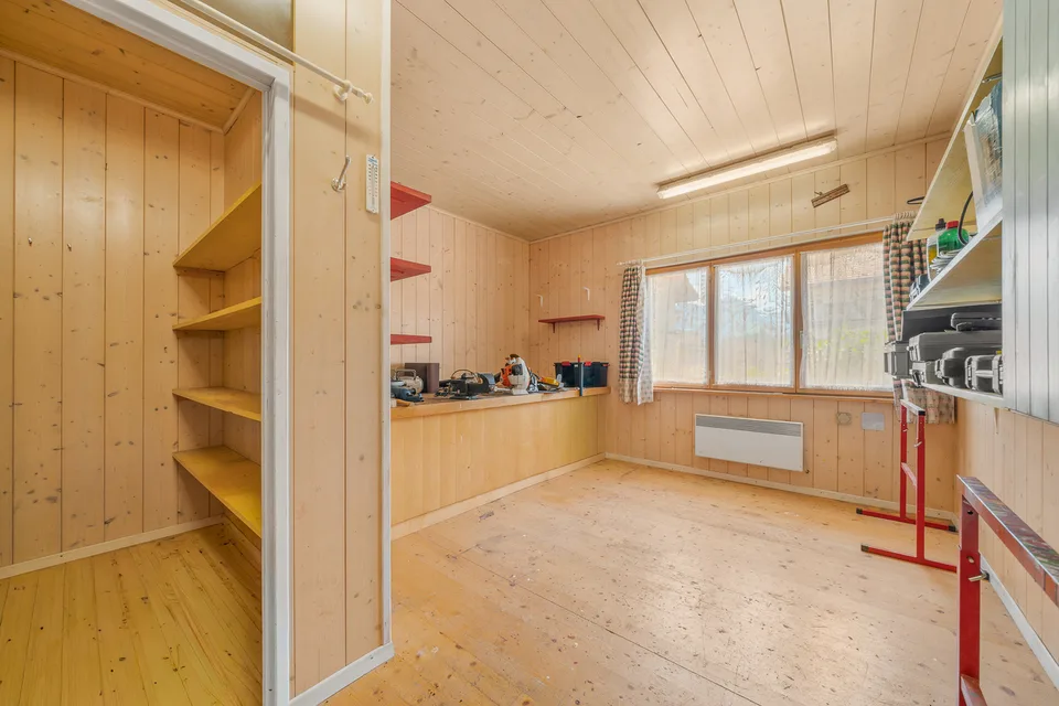 Dorfhaus mit 3 Wohnungen, Garten und Grundstückspotenzial – Foto 24 von 28