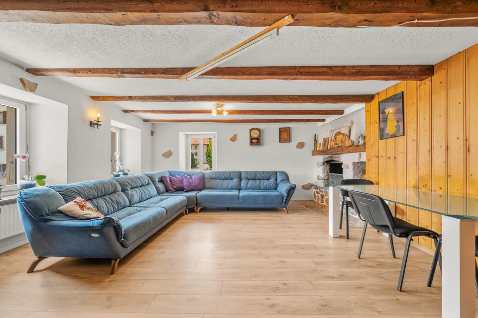 Dorfhaus mit 3 Wohnungen, Garten und Grundstückspotenzial – Foto 13 von 28