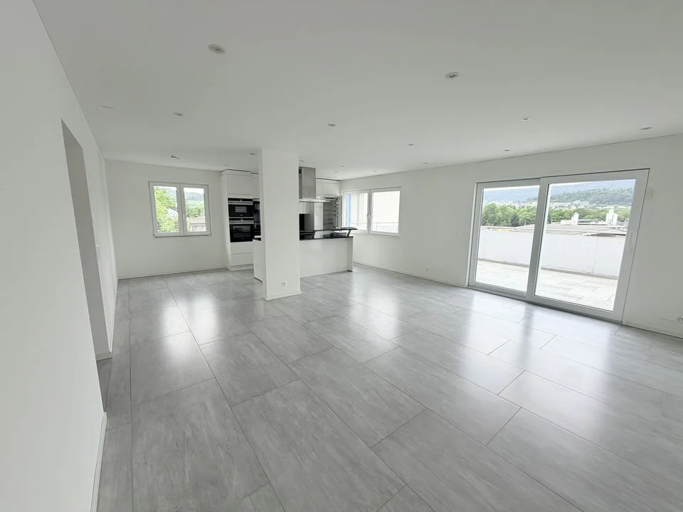 Attraktive, sehr moderne 4.5 Zimmer Maisonette