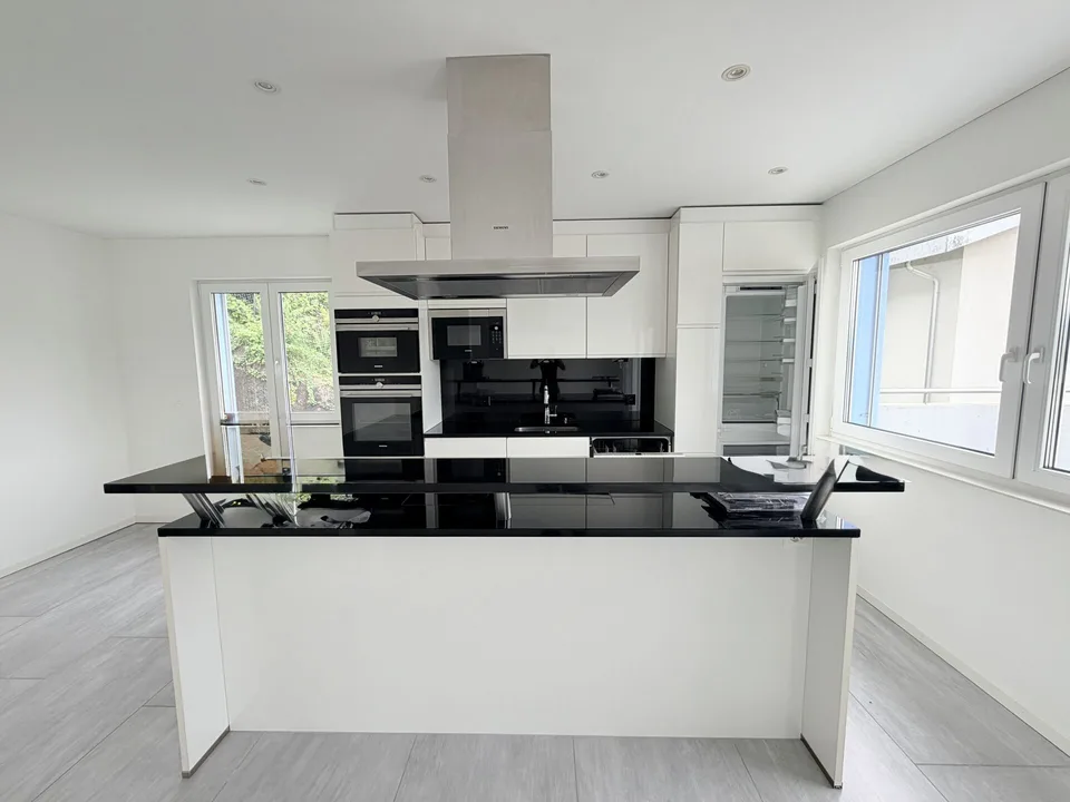 Attraktive, sehr moderne 4.5 Zimmer Maisonette