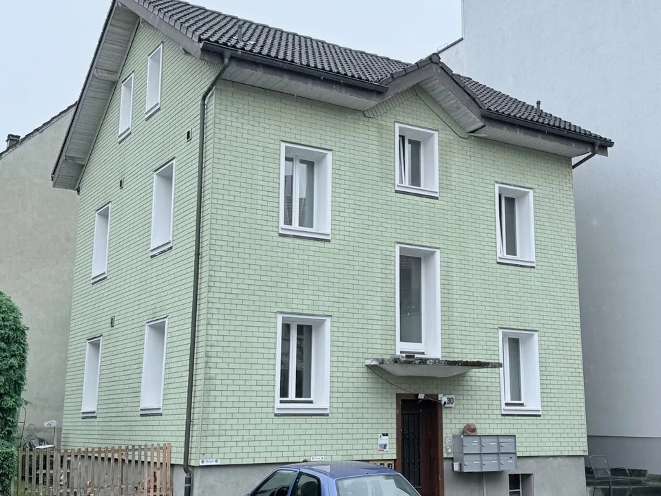REDUCED PRICE - Attractive MFH with a yield of 5.3%!