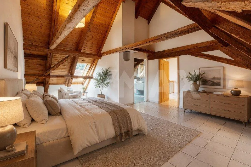 Ampia casa unifamiliare con capanno, giardino e molta privacy