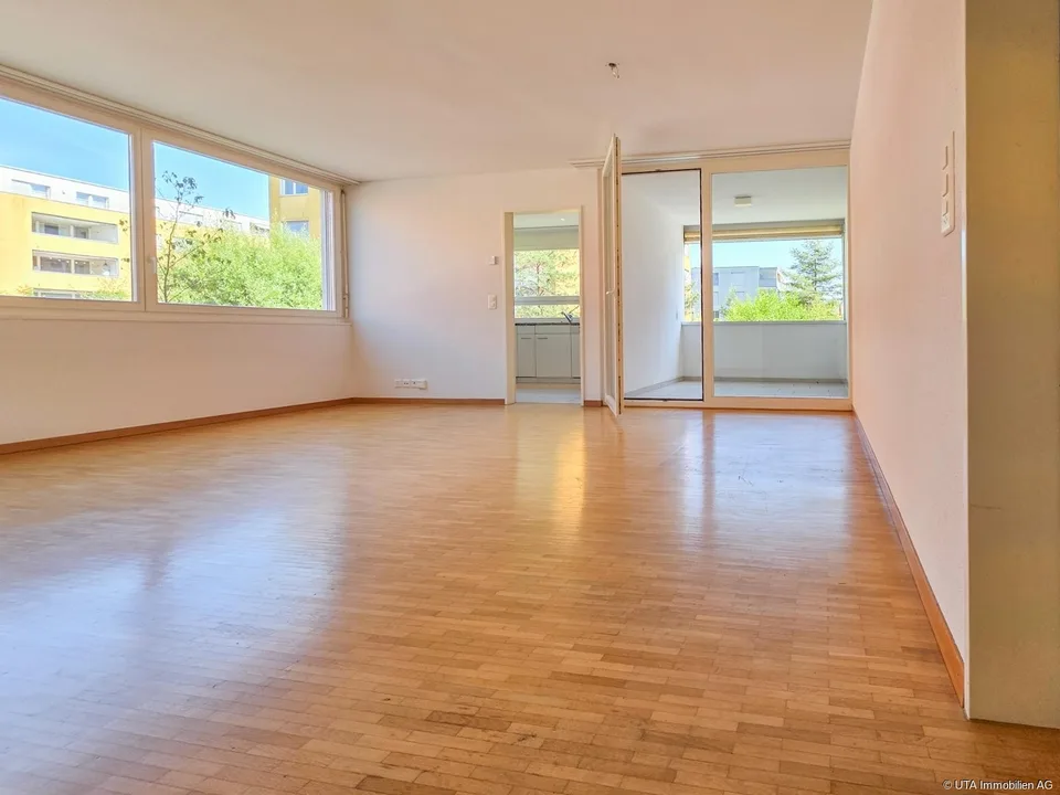 Appartamento attraente con loggia in una posizione urbana e centrale