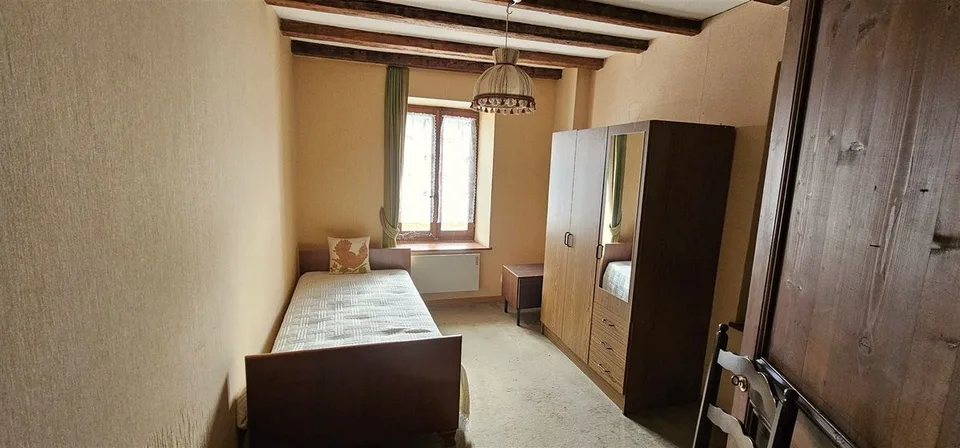 Vecchia fattoria con 2 appartamenti e un grande deposito – foto 6 di 10