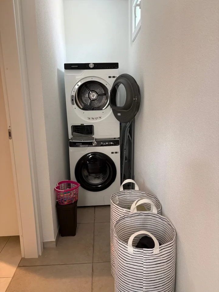 ESCLUSIVA CASA UNIFAMILIARE IN POSIZIONE PRIVILEGIATA A BELLINZONA – foto 21 di 26