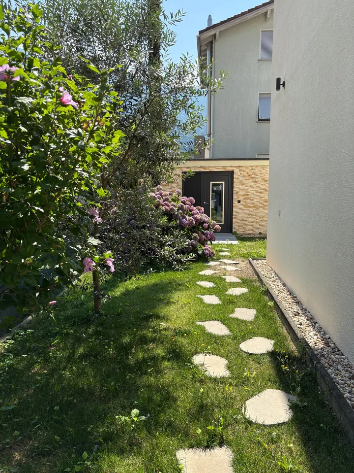 ESCLUSIVA CASA UNIFAMILIARE IN POSIZIONE PRIVILEGIATA A BELLINZONA – foto 23 di 26
