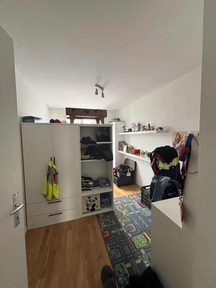 Helle und moderne 3,5-Zimmer-Wohnung in Nidau – Foto 7 von 10