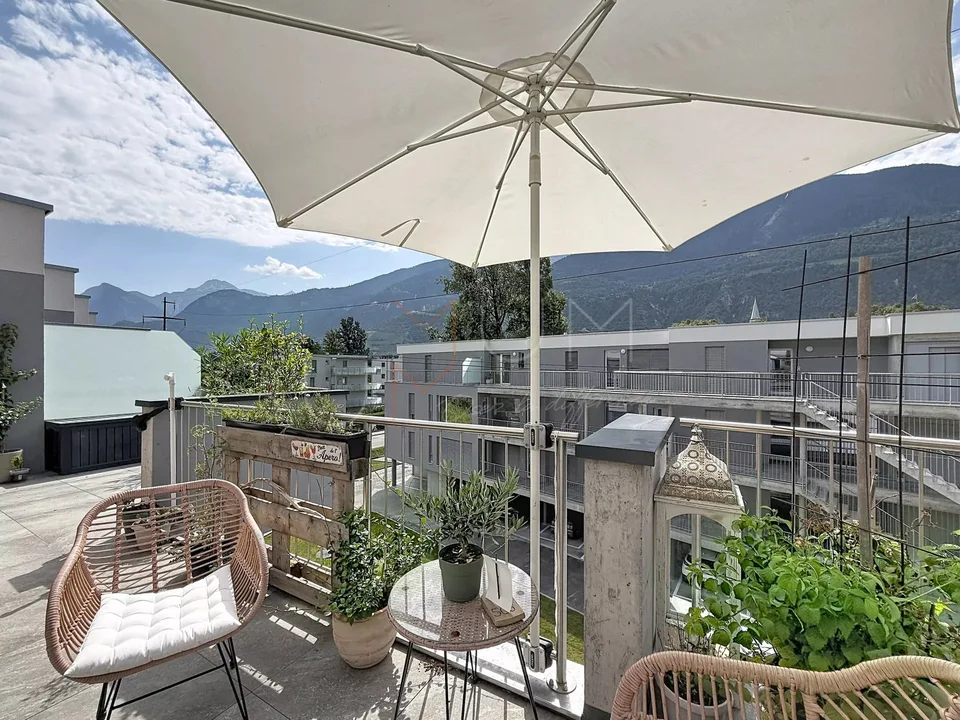 Möbliertes Penthouse 120 m² + Terrasse 67 m²