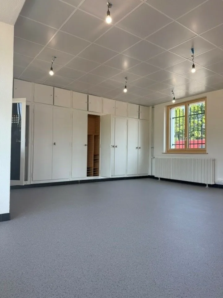 Surface administrative de 110 m² à Vernier-Meyrin Cargo