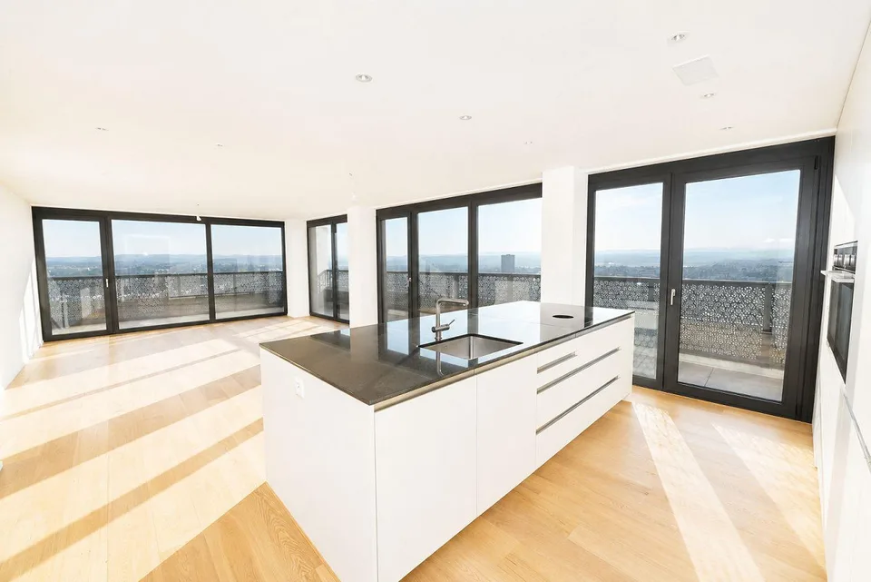 Three Point - Panoramic View in Ownership Standard