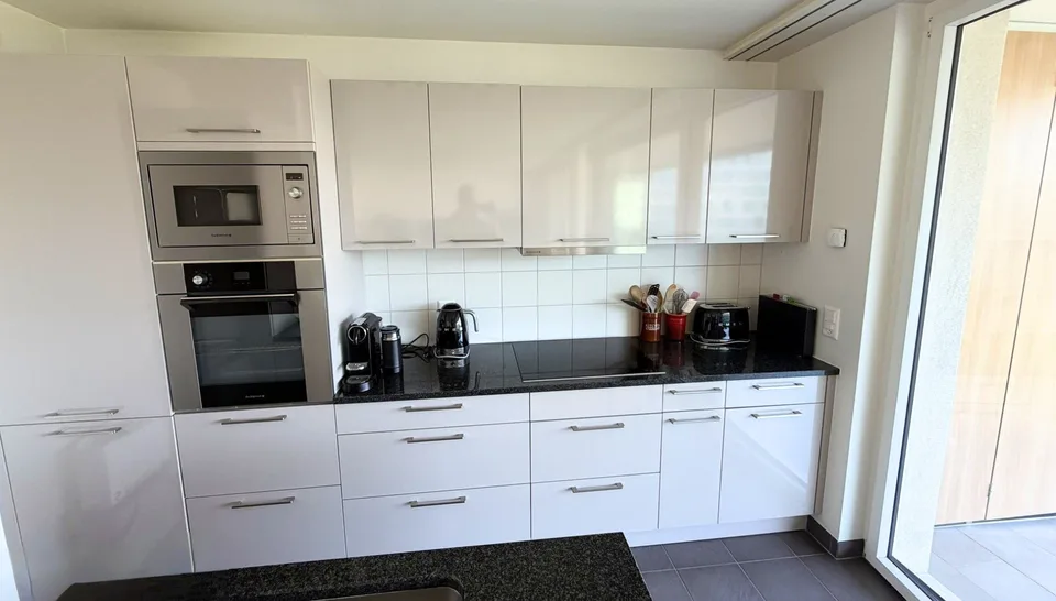 A louer - Appartement de 4.5 pièces avec loggia et jardin d'hiver à Nyon