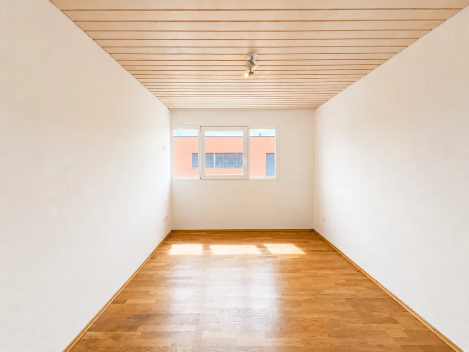 Endreihenhaus mit großem Garten in Ligornetto