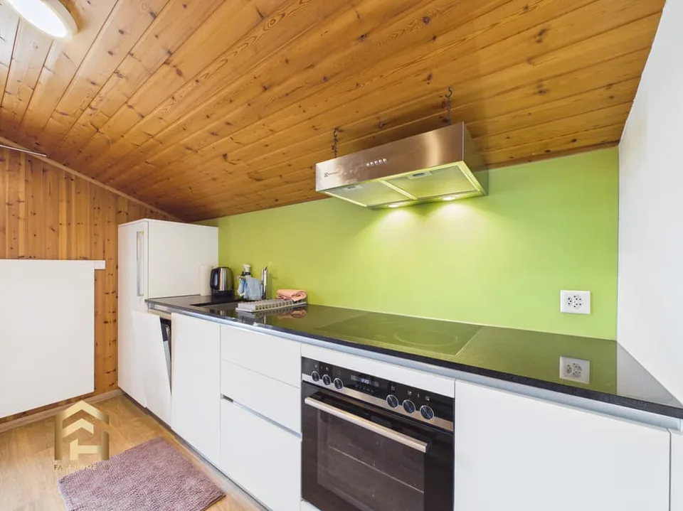 Appartement mansardé rénové et confortable de 2,5 pièces dans le village de montagne d'Ergisch