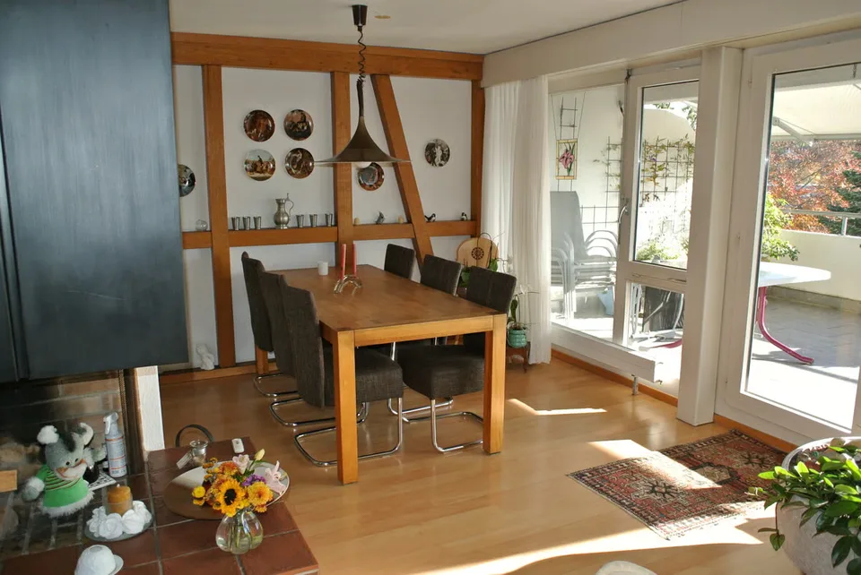 Ampio appartamento attico di 5,5 locali con vista panoramica e privacy – foto 9 di 13