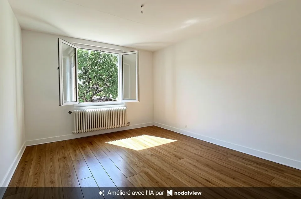 Exklusiv! Gelegenheit zu ergreifen! Charmante, nach Süden ausgerichtete Villa mit angenehmem Garten in einer sehr ruhigen Nachbarschaft.