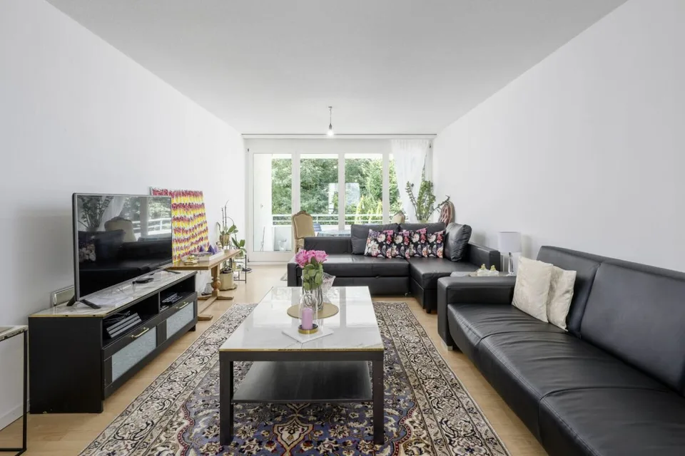 Well-maintained 3.5-room apartment with two balconies