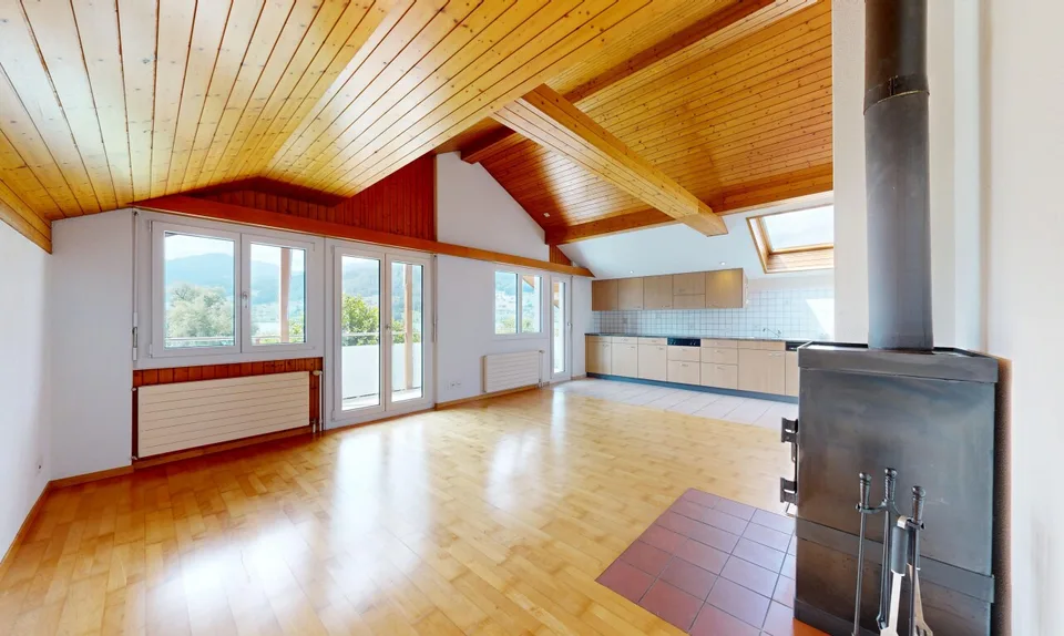 Charmante appartement en attique avec vue sur le lac et deux balcons