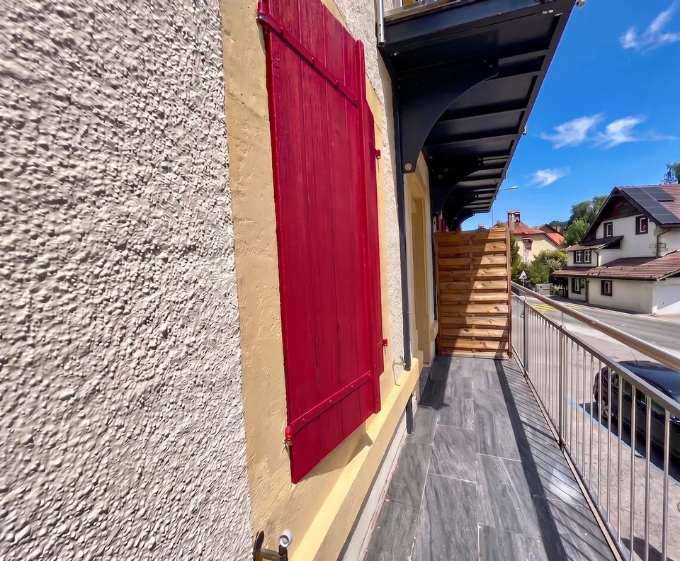 Appartamento B - 2,5 locali, con balcone - Ambiente piacevole a Couvet