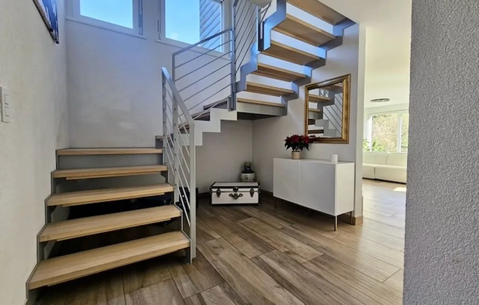 Villa a schiera situata in un piacevole quartiere ambito di Fleurier