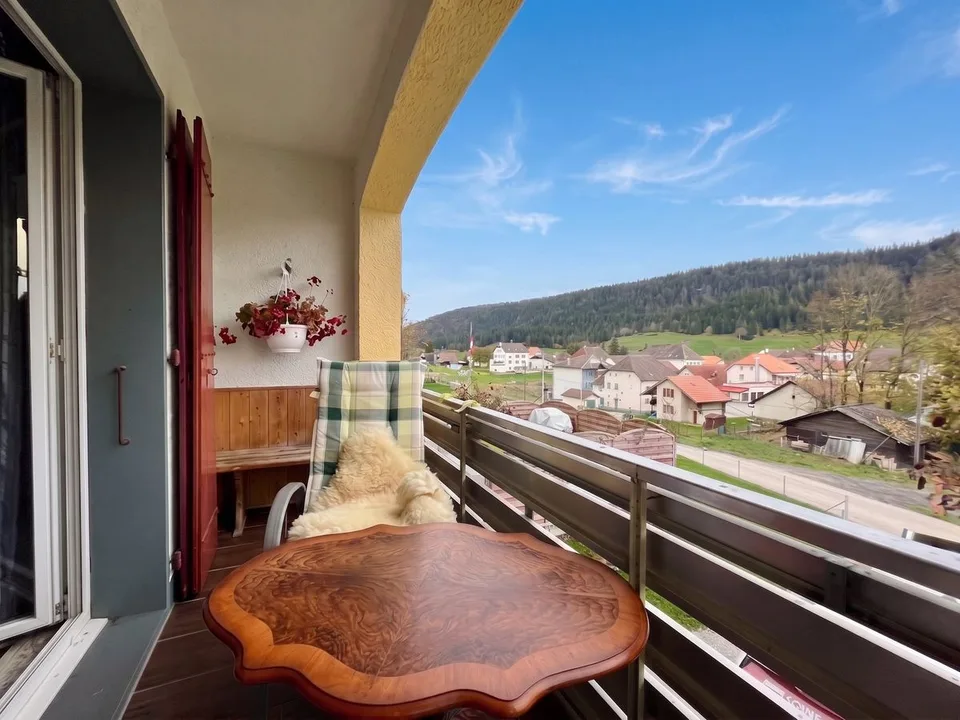 Affascinante villa indipendente di 5,5 locali, con giardino e garage