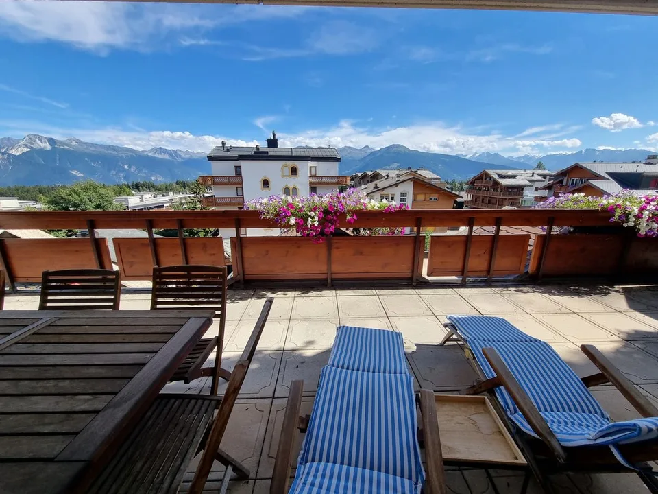 Magnifique appartement au centre de Crans de 7.5 pièces - vue imprenable