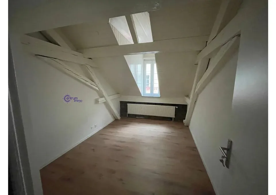 Vollständig renoviertes Gebäude – Foto 11 von 13