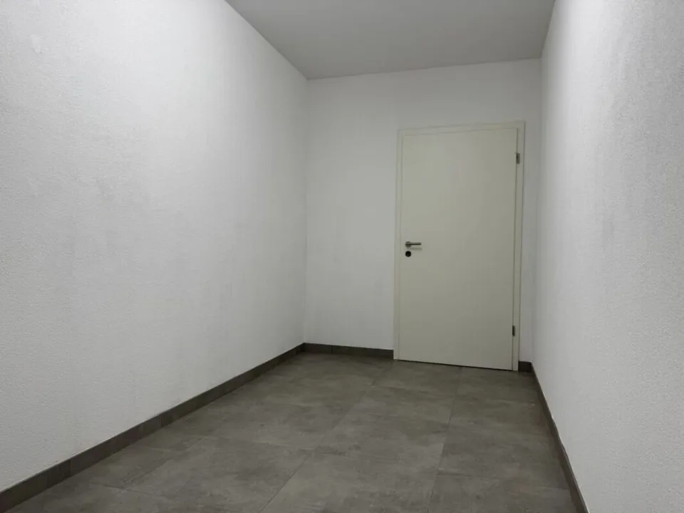 Amministrativo/Ufficio 1.5 stanze 156.35 m2 a Puidoux-Gare
