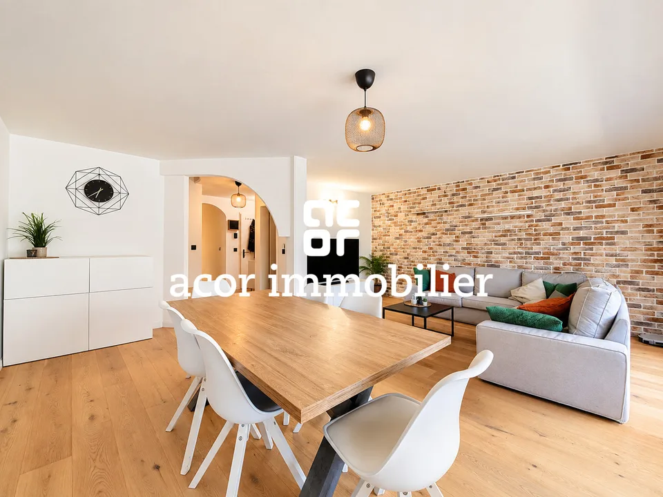 Duplex 4,5 pièces de 135 m² - Rénové en 2022 avec exterieur