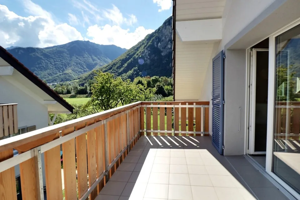 Wunderschöne 4,5-Zimmer-Wohnung von 96 m2 mit großem Balkon