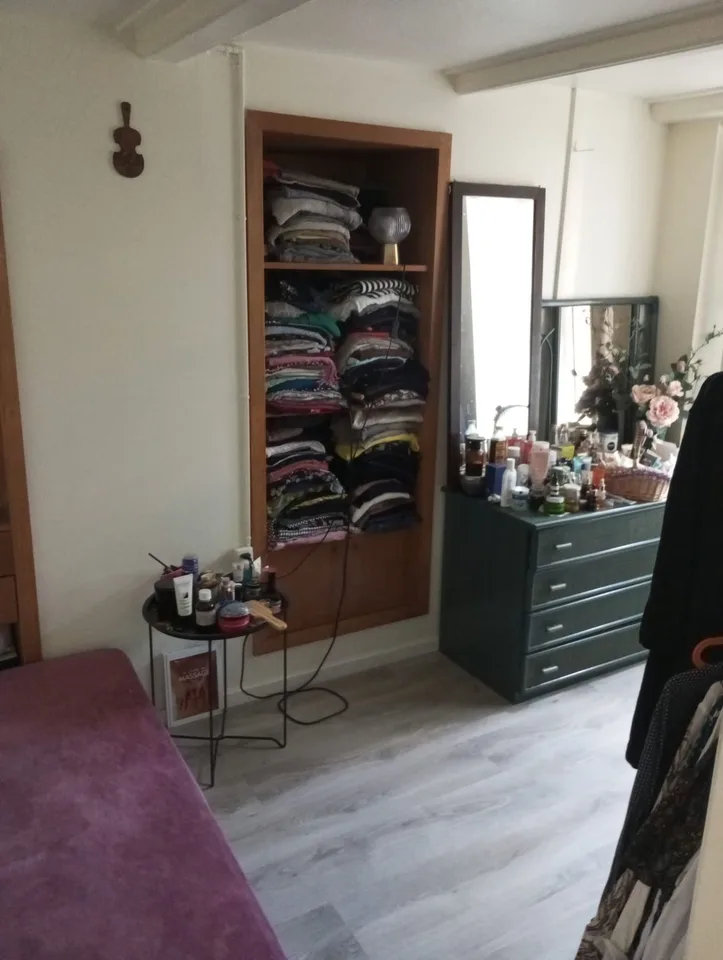 Dorfhaus mit Garten, das zwei Wohnungen und einen Gewerberaum bietet – Foto 13 von 13