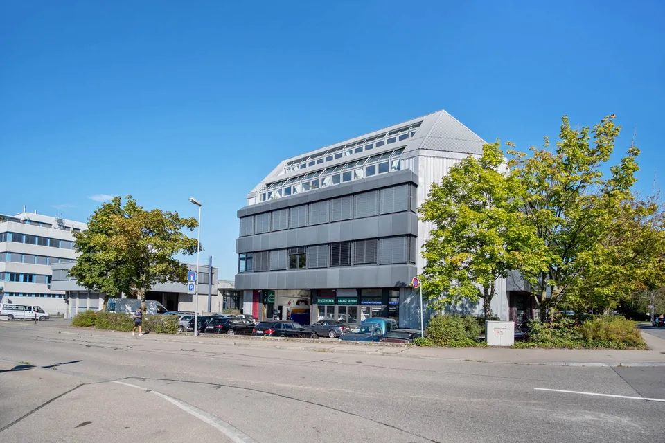 Attraktive Lager- und Gewerbeeinheiten direkt im Industriequartier