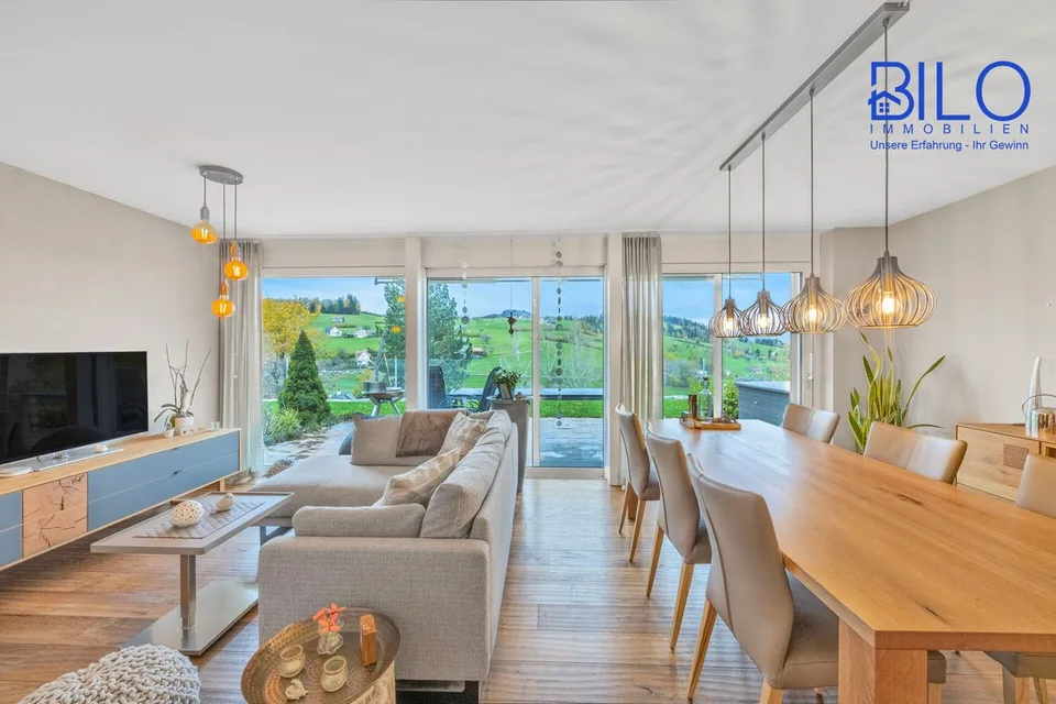 Dreamlike living in a fog-free location with mountain and valley views