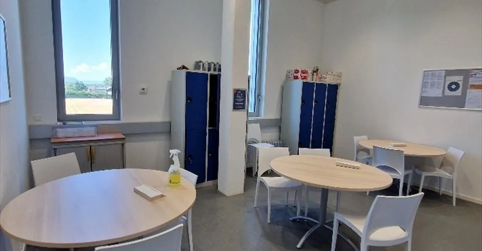 Bureau 1 pièce