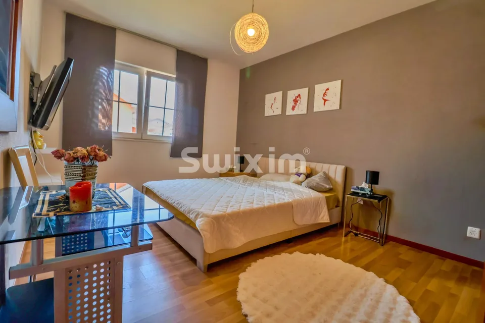 Exklusiv! Einfamilienhaus in Wohngegend! – Foto 6 von 10