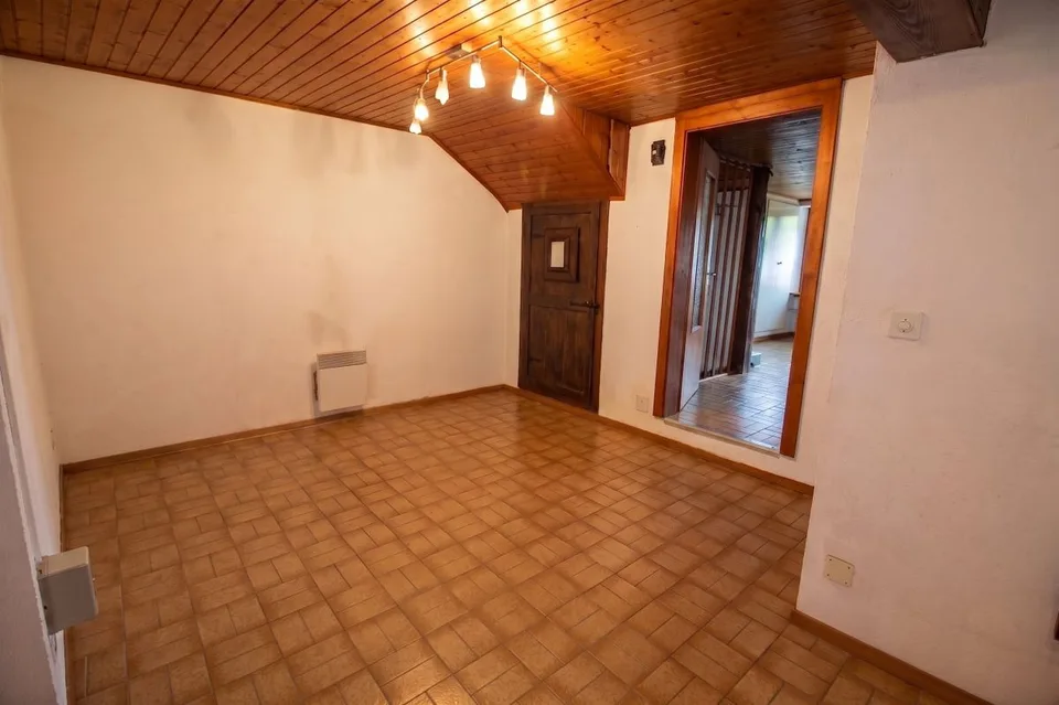 Terraced house to renovate