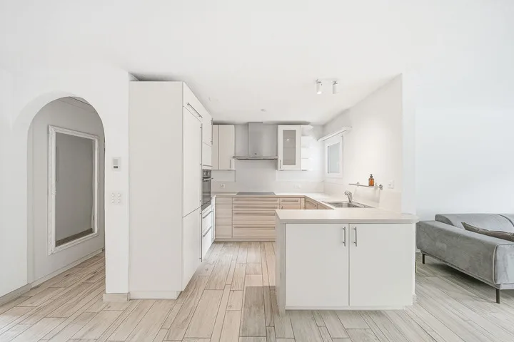 SPACE. PEACE. GARDEN - 5.5 ROOM APARTMENT IN MÄGENWIL