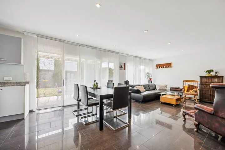 MAISON INDIVIDUELLE ATTRACTIVE DE 5,5 PIÈCES AU CŒUR DE DIEPOLDSAU