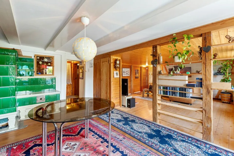 7 ½-Zimmer-Einfamilienhaus mit aussergewöhnlichem Raumangebot