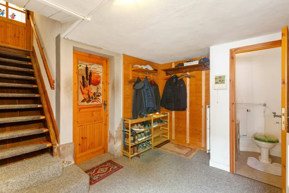 7 ½-Zimmer-Einfamilienhaus mit aussergewöhnlichem Raumangebot