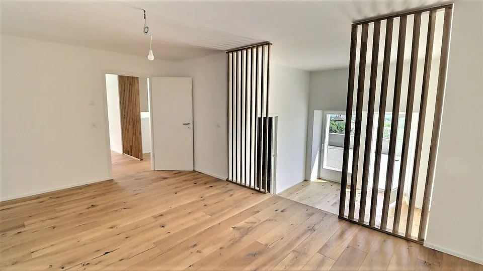 Renovierte Duplexwohnung mit Seeblick in der Nähe von Rolle