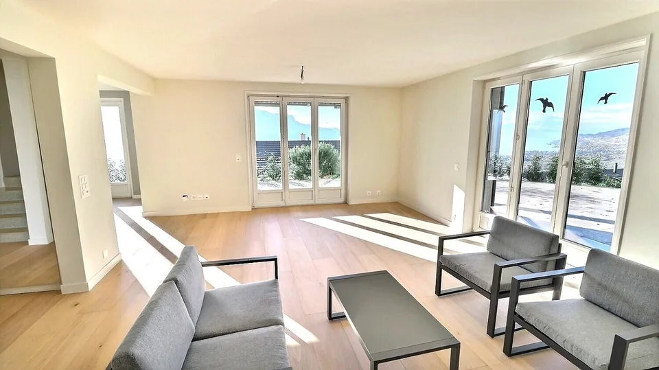 Belle propriété rénovée avec vue panoramique à Chernex