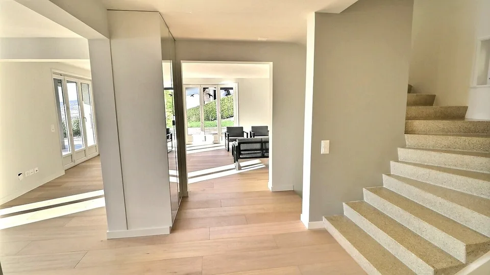 Belle propriété rénovée avec vue panoramique à Chernex