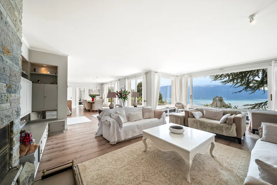 Wunderschönes Anwesen mit Pool, Panoramablick über Montreux