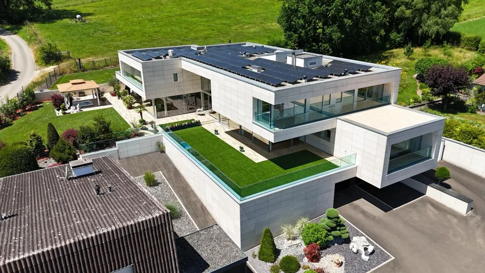 Villa d'Exception - Design Contemporain et Prestations Haut de Gamme