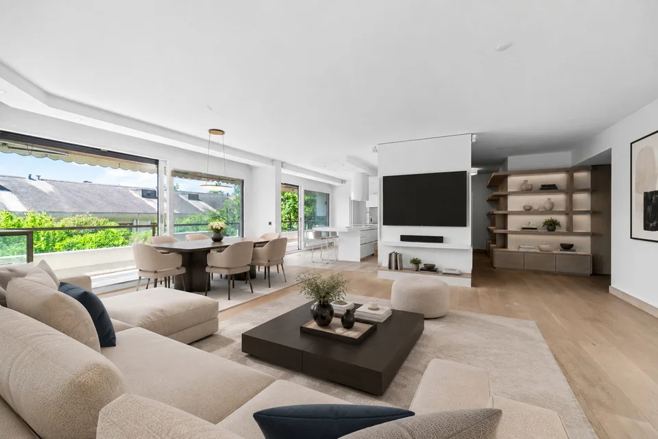Beau duplex, 6,5 pièces, avec piscine, jardin au coeur de Champel