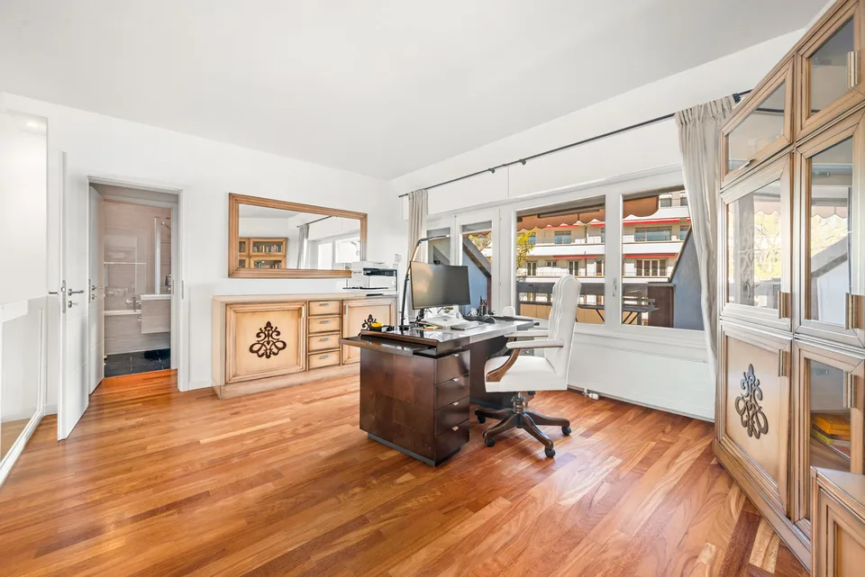 Bel attique en duplex au coeur de Champel