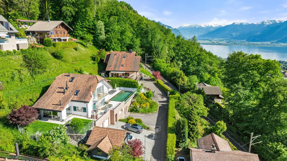 Belle propriété familiale avec vue lac et piscine à Blonay
